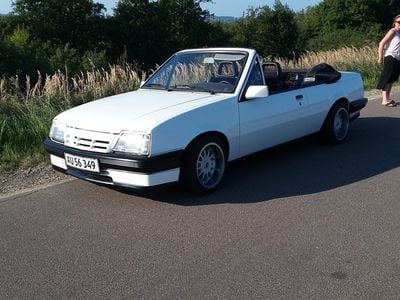 Hvid Brugt 1985 Opel Ascona Cabriolet | 92.000 kr.