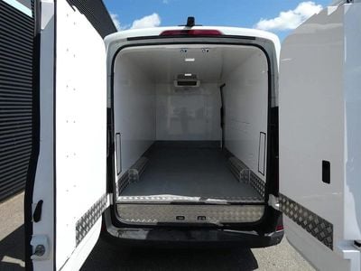 Hvid Brugt 2022 Maxus eDeliver 9 Van | 119.800 kr.