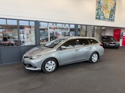 Sølvmetal Brugt 2016 Toyota Auris Hybrid Comfort Stationcar | 118.700 kr. (God pris)