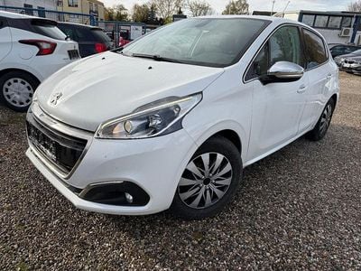Hvid Brugt 2016 Peugeot 208 Allure Hatchback | 52.990 kr. (Fair pris)