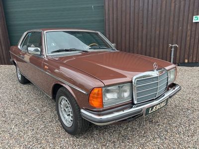 brugt Mercedes 200 300 (W123) 280 CE 2,8