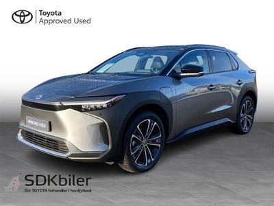 Deep metal grey/astral black Brugt 2025 Toyota bZ4X Executive SUV | 334.900 kr. (Fair pris)