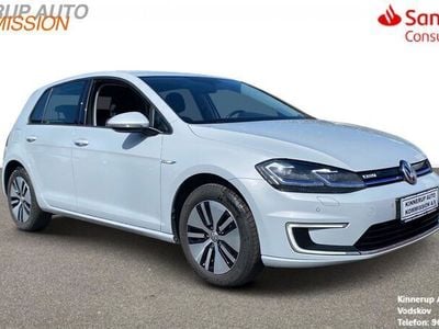 Hvid ( lysgrå). Brugt 2018 VW e-Golf Hatchback | 99.900 kr. (God pris)
