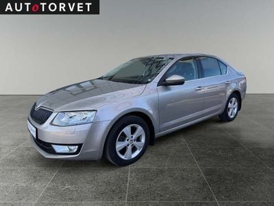 Champagnemetal Brugt 2017 Skoda Octavia Style Hatchback | 99.700 kr. (Super pris)