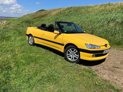 Gul Brugt 1999 Peugeot 306 Cabriolet | 50.000 kr.