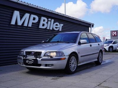 Sølvmetal Brugt 2002 Volvo V40 Stationcar | 14.900 kr.