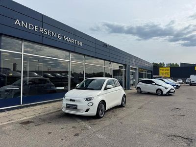 Hvid Brugt 2023 Fiat 500e Icon Hatchback | 139.900 kr. (Lidt for dyr)
