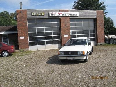 Hvid Brugt 1982 Opel Rekord | 79.900 kr.