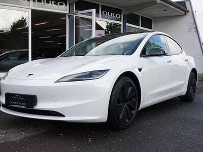 Hvid Brugt 2023 Tesla Model 3 RWD Sedan | 259.900 kr. (Fair pris)