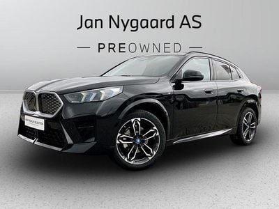 Sortmetal Brugt 2025 BMW iX2 M Sport SUV | 379.000 kr. (Fair pris)