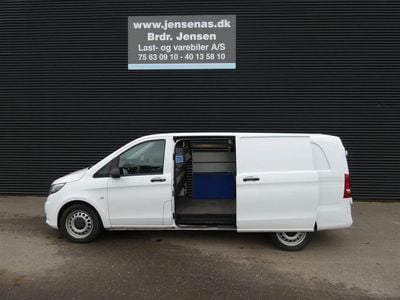 Hvid Brugt 2022 Mercedes Vito MPV | 265.000 kr.