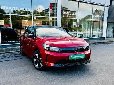 Rødmetal Brugt 2024 Opel Corsa-e Hatchback | 163.500 kr. (Lidt for dyr)