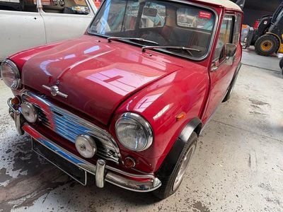 Rød Brugt 1964 Morris Mascot | 190.000 kr.