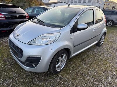 Sølvmetal Brugt 2014 Peugeot 107 Hatchback | 34.990 kr. (Fair pris)