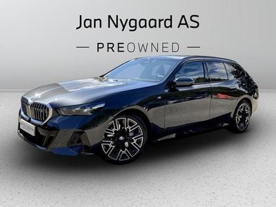 Gråmetal Ny 2025 BMW i5 Comfort Edition Sedan | 629.000 kr. (God pris)