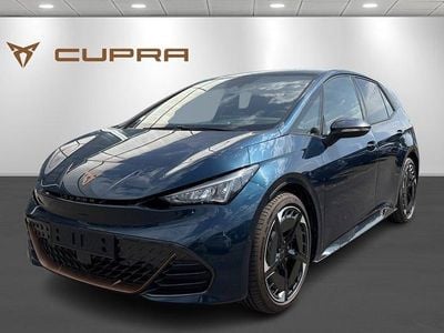 Blå Ny 2025 Cupra Born Hatchback | 312.566 kr. (Dyr)