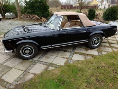 Sort Brugt 1964 Mercedes 200 Coupe | 425.000 kr.