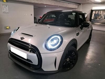 Farve ……………………………………………………………………. hvid Brugt 2021 Mini Cooper SE Hatchback | 139.900 kr. (Dyr)