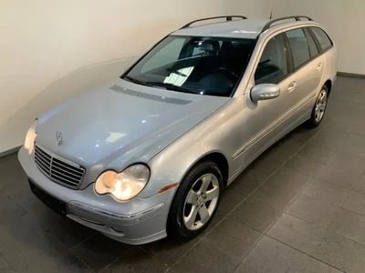 Sølv Brugt 2003 Mercedes C270 Avantgarde Stationcar | 14.900 kr.
