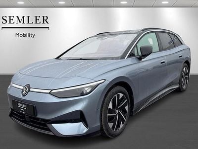 Lysblåmetal Brugt 2025 VW ID.7 Style Stationcar | 469.900 kr. (Fair pris)