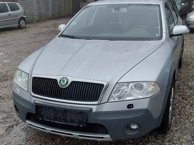 brugt Skoda Octavia Scout 2,0 TDi 4x4