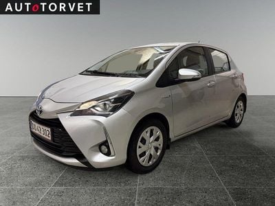 Sølvmetal Brugt 2018 Toyota Yaris Hybrid H2 Hatchback | 89.700 kr. (God pris)