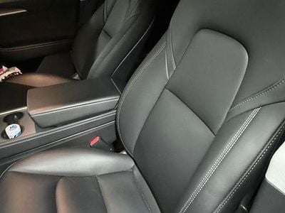 Quicksilver Brugt 2024 Tesla Model Y Long Range RWD SUV | 292.000 kr. (God pris)