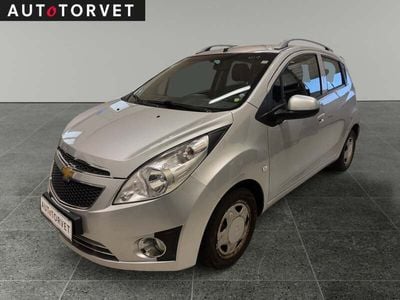 Sølvmetal Brugt 2012 Chevrolet Spark LT Hatchback | 24.700 kr. (Fair pris)