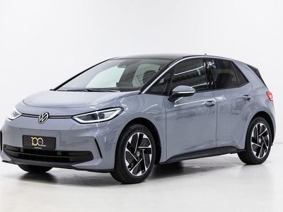 Farve: grå Brugt 2023 VW ID.3 Style Hatchback | 234.900 kr. (Lidt for dyr)