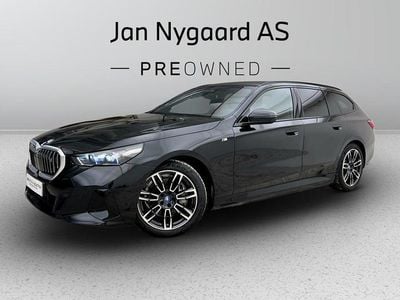 Sortmetal Brugt 2025 BMW i5 M Sport Stationcar | 519.000 kr. (Super pris)