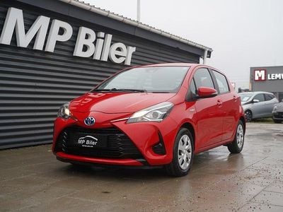Rød Brugt 2020 Toyota Yaris Hybrid H2 Hatchback | 114.900 kr. (Super pris)
