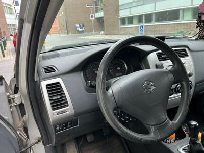 brugt Suzuki Liana 1.6 107 HK Family