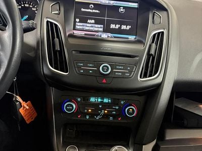 Brugt Ford Focus Titanium 120 HK (88 kW) 2016 Blå Stationcar