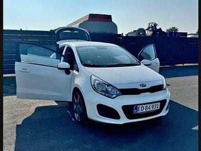 Brugt Kia Rio 85 HK (62 kW) 2014 Hvid MPV