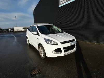 Hvid Brugt 2015 Ford Kuga Titanium SUV | 59.800 kr.