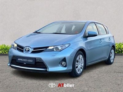 Toyota Auris Hybrid