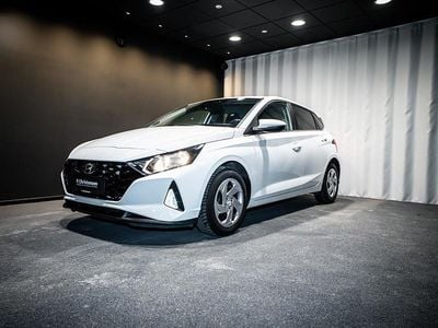 Brugt Hyundai i20 Essential 100 HK (73 kW) 2023 Farve: hvid Hatchback