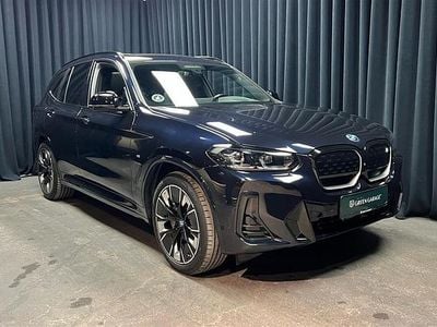 Carbon schwarz metallic Brugt 2023 BMW iX3 M Sport SUV | 414.900 kr. (Fair pris)