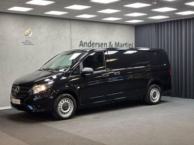 Obsidianblack Ny 2025 Mercedes e-Vito Van | 349.900 kr.