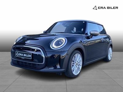 Midnight schwarz Brugt 2023 Mini Cooper SE Hatchback | 199.900 kr. (Lidt for dyr)