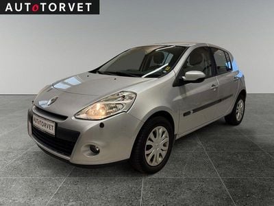 Sølvmetal Brugt 2010 Renault Clio III Hatchback | 24.700 kr.