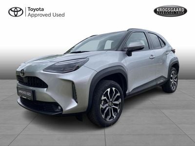 Brugt 2024 Toyota Yaris Cross Style SUV | 289.900 kr. (Lidt for dyr)