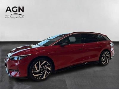 Brugt VW ID.7 Style 210 kW (286 HK) 2025 Rødmetal Stationcar