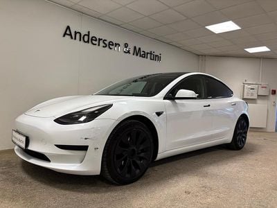 Hvid Brugt 2022 Tesla Model 3 Sedan | 234.800 kr. (Lidt for dyr)