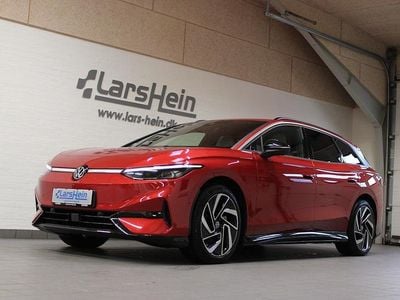 Mørkrødmetal Brugt 2025 VW ID.7 Style Stationcar | 459.800 kr. (Fair pris)