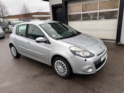 Sølvmetal Brugt 2011 Renault Clio III Authentique Hatchback | 44.900 kr. (Fair pris)