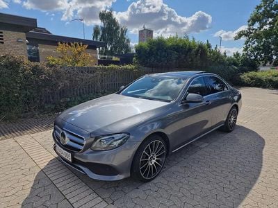 Grå Brugt 2017 Mercedes E220 Avantgarde Sedan | 254.900 kr.