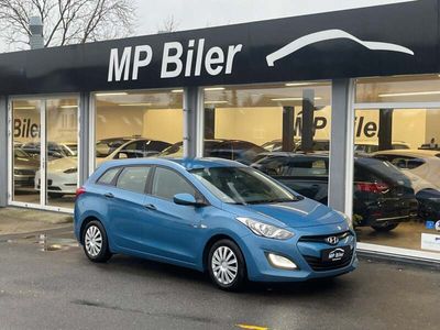 brugt Hyundai i30 1,6 CRDi 110 Comfort CW Eco