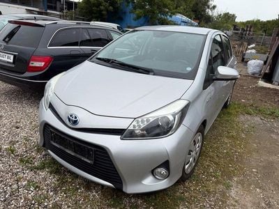 Grå Brugt 2013 Toyota Yaris Hybrid H2 Hatchback | 74.990 kr. (Fair pris)