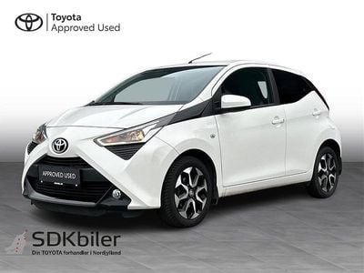 Hvid Brugt 2020 Toyota Aygo x-press Hatchback | 114.900 kr. (Lidt for dyr)